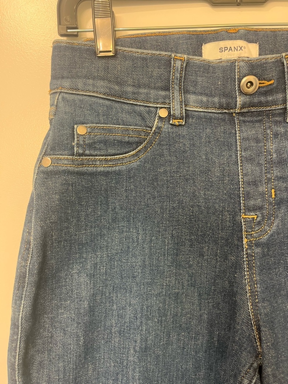SPANX High Waist Cropped Wide Leg Shaping Jeans Tummy Control Womens Sz XS - Picture 3 of 10